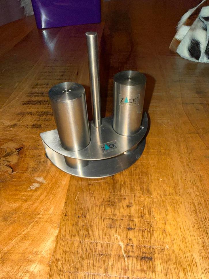 Design zout- en peperstel van Zack – RVS, Witgoed en Apparatuur, Koffiemachine-accessoires, Gebruikt, Ophalen