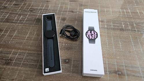 Samsung Galaxy Watch6 40mm LTE Zwart, Sieraden, Tassen en Uiterlijk, Smartwatches, Zo goed als nieuw, Android, Zwart, GPS, Hartslag