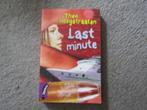 Boek: Last minute, Ophalen of Verzenden, Gelezen, Theo Hoogstraten
