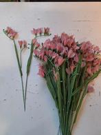 Kunstbloemen en -takken, decoratie ., Ophalen, Zo goed als nieuw, Binnen