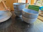 Set porselein borden en kommen – blauw/wit design (Kütahya P, Huis en Inrichting, Ophalen, Zo goed als nieuw, Bord(en), Overige stijlen