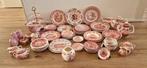Diversen roze servies mix en match. Set van 80 stuks., Ophalen, Zo goed als nieuw, Overige stijlen, Bord(en)
