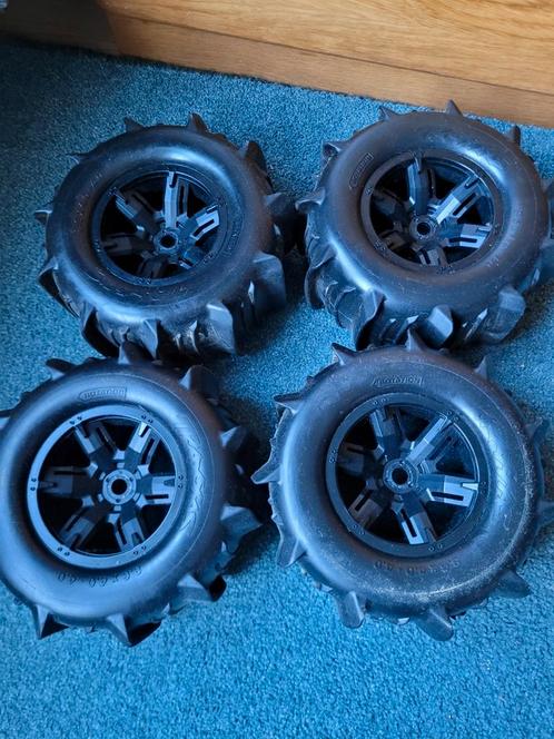 Paddle tyres xmaxx traxxas, Hobby en Vrije tijd, Modelbouw | Radiografisch | Auto's, Gebruikt, Onderdeel, Elektro, Ophalen of Verzenden