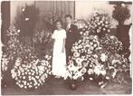 Foto Ned. Indie Trouwfoto Echtpaar Trouwen Huwelijk Bloemen, Gebruikt, Foto, Voor 1940, Buitenland