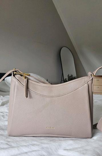 Polene Umi beschikbaar voor biedingen