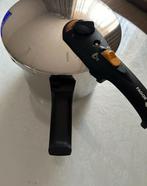 Pannen, Huis en Inrichting, Keuken | Potten en Pannen, Ophalen, Zo goed als nieuw, Overige materialen, Pannenset