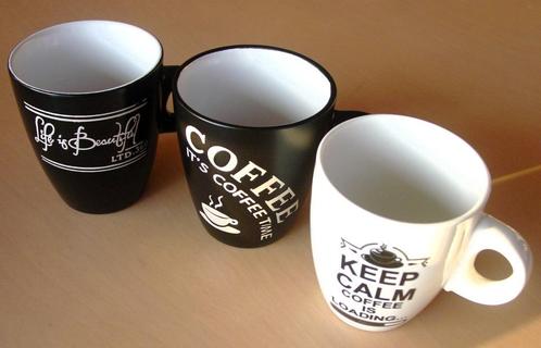 set van 3 koffiemokken diverse print, Huis en Inrichting, Keuken | Servies, Zo goed als nieuw, Overige typen, Overige stijlen