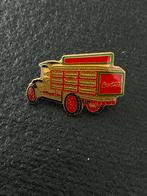 Coca Cola  - Coca Cola pin Oldtimer vrachtwagen auto, Verzamelen, Ophalen of Verzenden, Zo goed als nieuw, Merk, Speldje of Pin