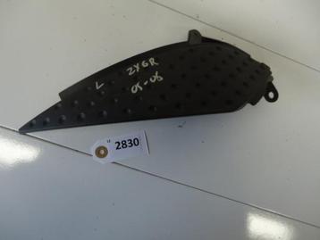 ZX6R 2005 - 2006 Kawasaki Cover Cover onder tank D1-13155 beschikbaar voor biedingen