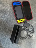 Nintendo Switch + Games en beschermhoes, Spelcomputers en Games, Ophalen, Overige genres, 1 speler, Eén computer