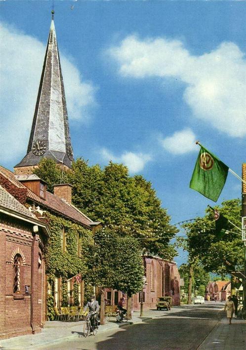 Putten, Dorpsstraat - Verlengde Dorpsstraat - 1975 gelopen, Verzamelen, Ansichtkaarten | Nederland, Gelopen, Gelderland, 1960 tot 1980