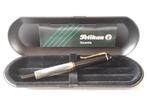 Pelikan M200 (oude stijl) vergulde edelstalen EF-nib, Overige merken, Met doosje, Ophalen of Verzenden, Zo goed als nieuw