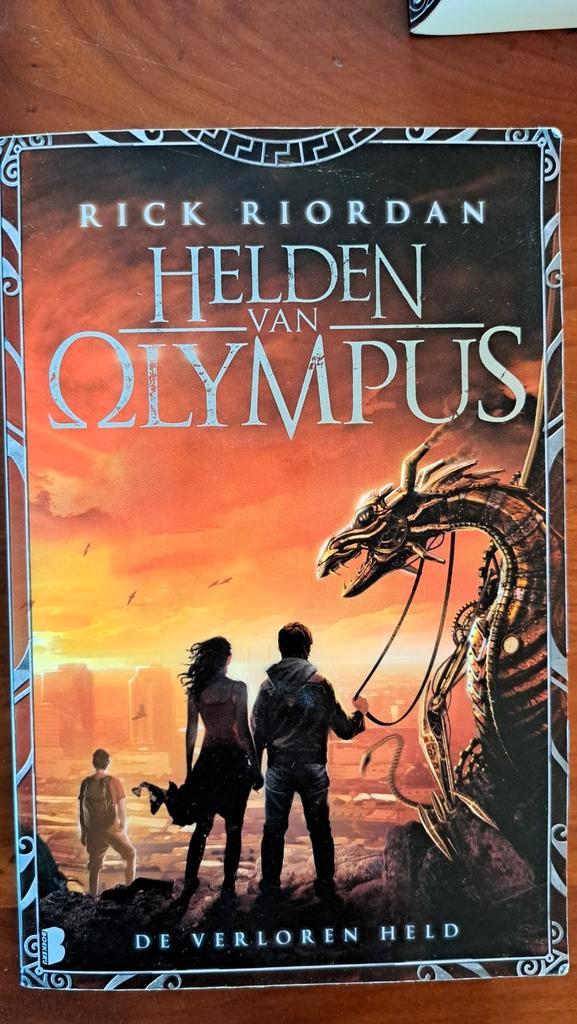Rick Riordan - De verloren held, Boeken, Kinderboeken | Jeugd | 10 tot 12 jaar, Zo goed als nieuw, Ophalen