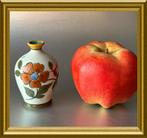 Oud klein platelen vaasje: PZH, Zuid-Holland Gouda, Antiek en Kunst, Antiek | Keramiek en Aardewerk, Ophalen of Verzenden