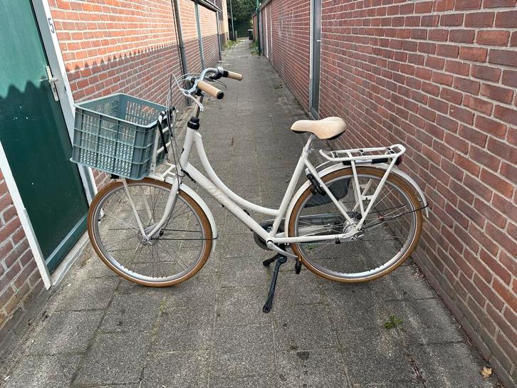 Dames fiets: Batavus diva creme wit, framemaat: 56, Fietsen en Brommers, Fietsen | Dames | Omafietsen, Zo goed als nieuw, 56 cm of meer