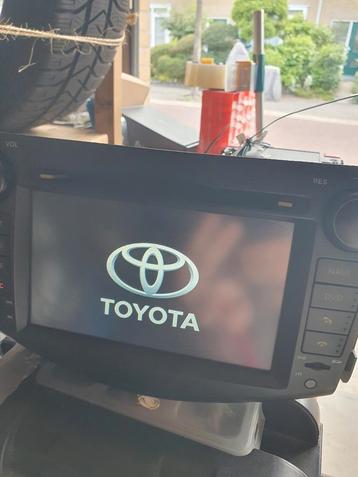 autoradio navigatiesysteem Toyota  beschikbaar voor biedingen