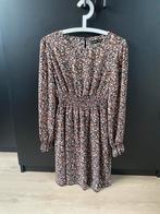 Mooie jurk fijn bloemetjes print van Shein maat 36 ZGAN, Kleding | Dames, Overige kleuren, Ophalen of Verzenden, Zo goed als nieuw