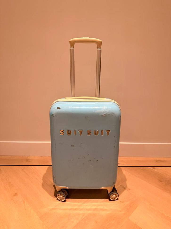 SUITSUIT Handbagage rolkoffer 55x35x20 - lichtblauw, Sieraden, Tassen en Uiterlijk, Koffers, Gebruikt, Hard kunststof, 50 tot 60 cm