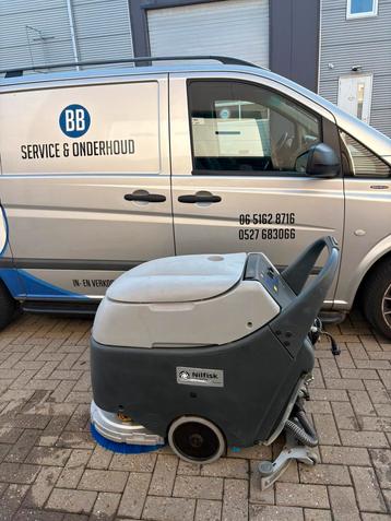 Schrobmachine Nilfisk SC 450 beschikbaar voor biedingen