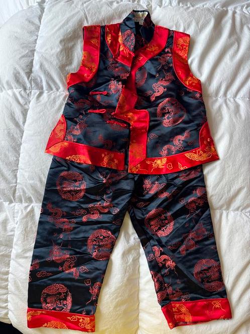 Chinees Verkleedpakje Maat 4, Antiek en Kunst, Antiek | Kleding en Accessoires, Kinderen, Ophalen of Verzenden