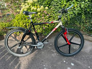Te koop: Stoere Merida Dakar 670 Mountainbike beschikbaar voor biedingen