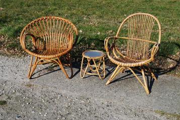 Rotan lounge set beschikbaar voor biedingen
