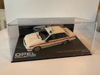Opel Senator A2 Notarzt - Opel Collection - Nieuw, Hobby en Vrije tijd, Modelauto's | 1:43, Ophalen of Verzenden, Nieuw, Auto