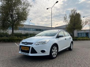 Ford Focus 1.0 Ecoboost | Apk | Nap | Airco | Lage KM | beschikbaar voor biedingen