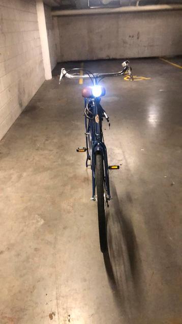 Te koop splinter nieuwe blauwe Omafiets Pointer 28 inch beschikbaar voor biedingen