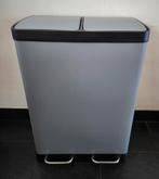 Pedal bin 2x 30L (soft close)(MADE), Huis en Inrichting, Woonaccessoires | Prullenbakken, 20 tot 30 liter, Ophalen, Zo goed als nieuw