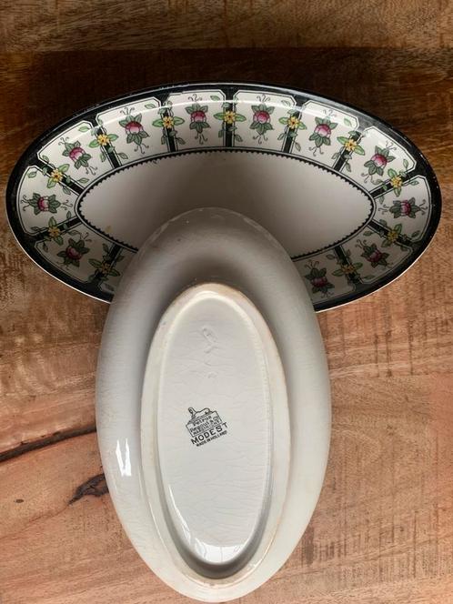 Regout Modest set €30, Antiek en Kunst, Antiek | Servies los, Ophalen of Verzenden