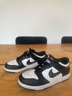 Mooi nike dunk 33, Ophalen of Verzenden, Zo goed als nieuw, Nike, Jongen of Meisje