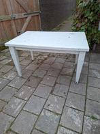 Witte houten tafel op te halen tegen pak koekjes, Ophalen, Gebruikt, Landelijk, Vier personen