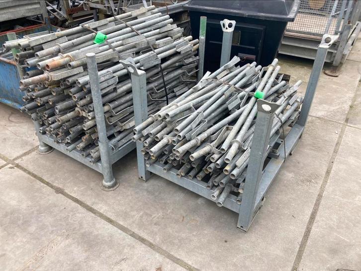 Leuningstaanders / randbeveiliging, Doe-het-zelf en Verbouw, Metalen, Zo goed als nieuw, Ophalen