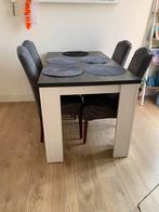 Dining table, Huis en Inrichting, 100 tot 150 cm, Zo goed als nieuw, Vier personen, Rechthoekig