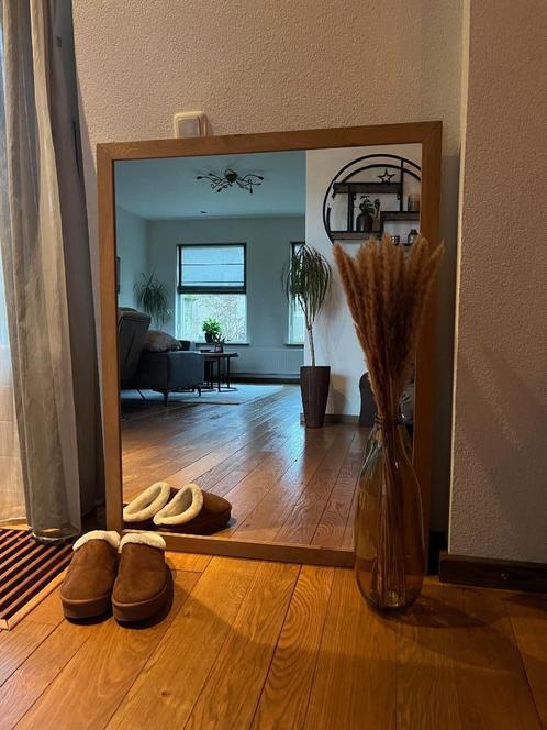 Luxe spiegel van massief eikenhout voor maar € 110,-, Huis en Inrichting, Woonaccessoires | Spiegels, Nieuw, 75 tot 100 cm, 100 tot 150 cm