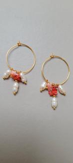 Parel, koraal oorbellen, Overige materialen, Hangers, Ophalen of Verzenden, Zo goed als nieuw
