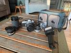 Minolta SR-T 101 met lenzen en extender, flitsers, statieven, Audio, Tv en Foto, Fotocamera's Analoog, Ophalen, Zo goed als nieuw