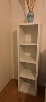 Witte kallax kast ikea, Huis en Inrichting, Kasten | Boekenkasten, Ophalen, Minder dan 50 cm, Gebruikt, 150 tot 200 cm