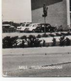 Mill Huishoudschool met auto's DAF 1972, Verzamelen, Ophalen, 1960 tot 1980, Ongelopen, Noord-Brabant