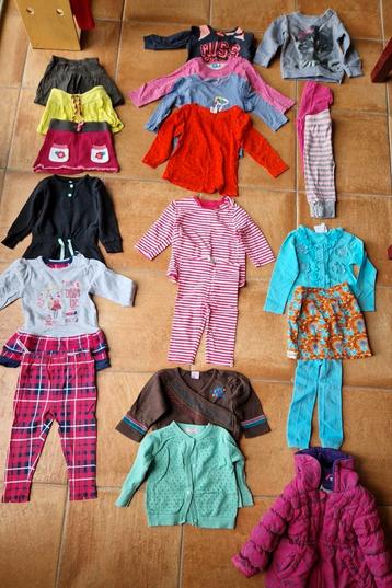 Kinderkledingpakket maat 74 voor meisjes 17 stuks beschikbaar voor biedingen