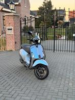 Custom Vespa sprint E5 Full option designo blue, Fietsen en Brommers, Scooters | Vespa, Ophalen, Overige modellen, Maximaal 45 km/u