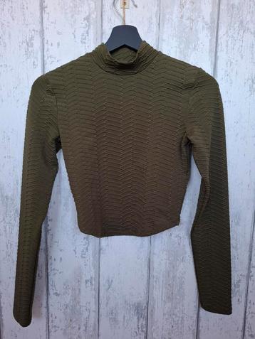 Groene cropped top van Berhska - met opstaande kraag - maat  beschikbaar voor biedingen