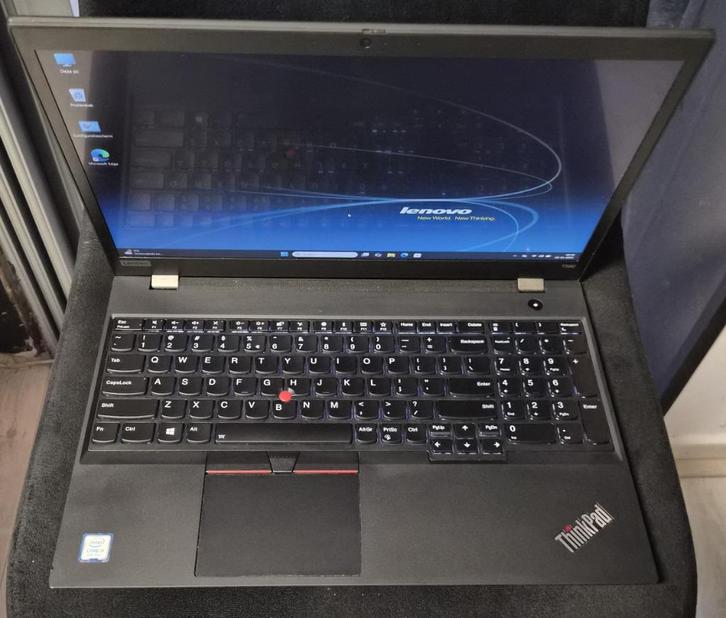 Lenovo ThinkPad T590  Core i5-8265U Touchscreen 16GB 256GB, Computers en Software, Laptop-opladers, Gebruikt, Ophalen of Verzenden