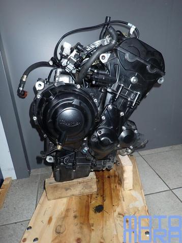 Motorblok compleet voor de Triumph Street triple 675 2007 -  beschikbaar voor biedingen