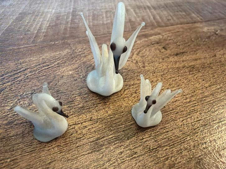 Glazen Zwanen Familie - Decoratie, Verzamelen, Beelden en Beeldjes, Zo goed als nieuw, Dier, Ophalen of Verzenden