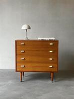 Vintage Deens teaken ladekast, Ophalen, 50 tot 100 cm, Zo goed als nieuw, 3 of 4 laden