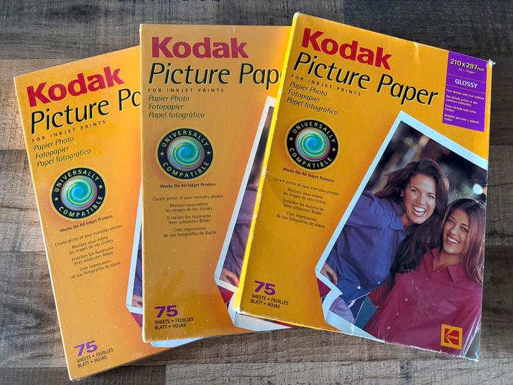 Drie pakken Kodak Picture Paper fotopapier A4, Audio, Tv en Foto, Fotografie | Fotopapier, Zo goed als nieuw, Ophalen