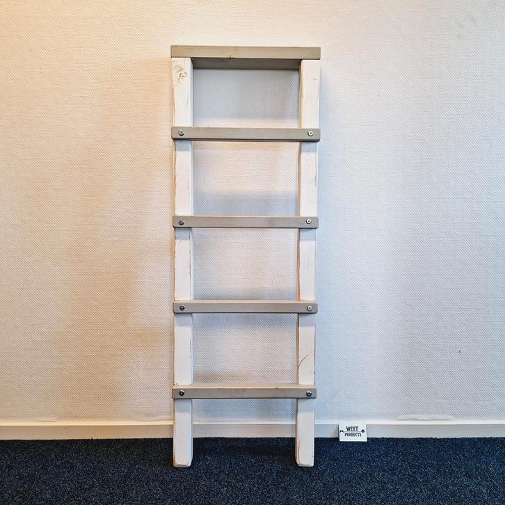 Vintage Houten Trap/Ladder | Decoratie | 5-treeds, Doe-het-zelf en Verbouw, Ladders en Trappen, Gebruikt, Ladder, Minder dan 2 meter