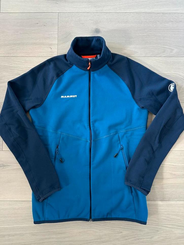 Mt S fleecevest Mammut aconcagua ML jacket, Kleding | Heren, Sportkleding, Zo goed als nieuw, Wandelen of Outdoor, Maat 46 (S) of kleiner